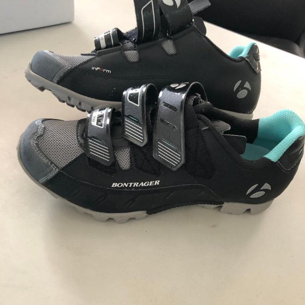 bontrager womens cycling shoes